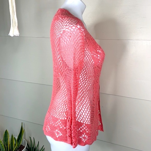 Victoria’s Secret Knit Pink Bell Sleeve Blouse knit - Picture 8 of 13